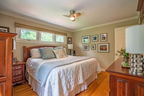 150 Manchester Ter, Springfield, MA 01108 photo 12