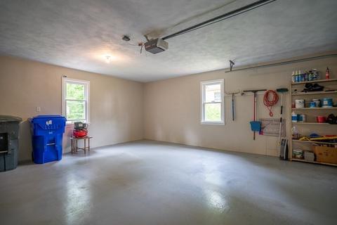 150 Manchester Ter, Springfield, MA 01108 photo 24