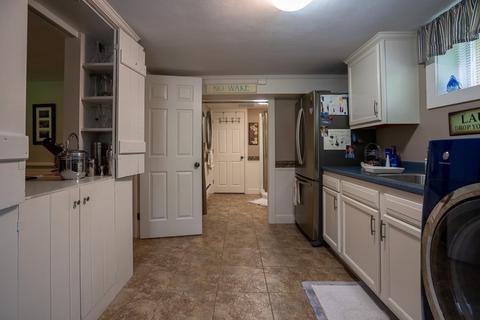 150 Manchester Ter, Springfield, MA 01108 photo 23