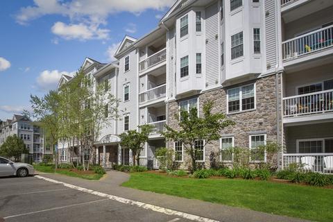 36 Augustus Ct #4008, Reading, MA 01867 photo 2