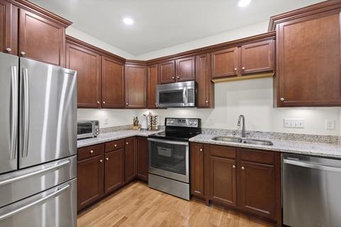 36 Augustus Ct #4008, Reading, MA 01867 photo 5