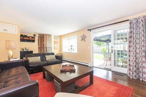 44 Scotland St, Hingham, MA 02043 photo 6