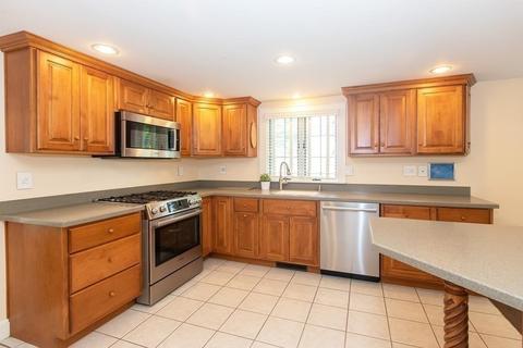 44 Scotland St, Hingham, MA 02043 photo 7