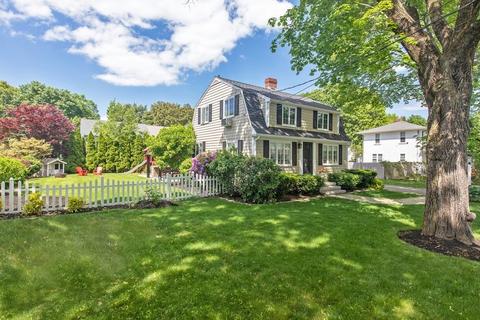 44 Scotland St, Hingham, MA 02043 photo 2