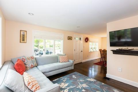 44 Scotland St, Hingham, MA 02043 photo 10