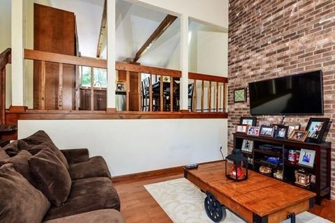 8 Dodge Rd, Sutton, MA 01590 photo 3