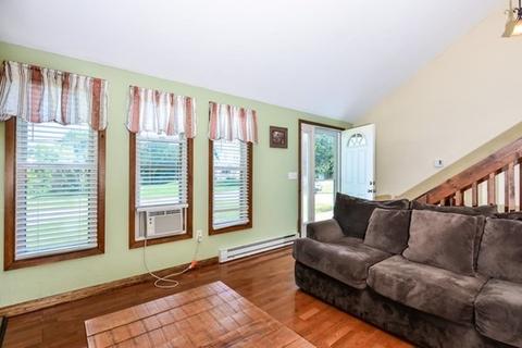 8 Dodge Rd, Sutton, MA 01590 photo 5