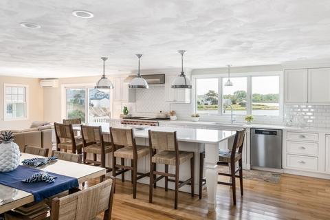 76 Surfside Rd, Scituate, MA 02066 photo 2