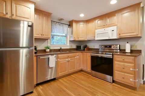 16 Eldon Dr, Franklin, MA 02038 photo 6