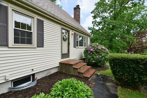 16 Eldon Dr, Franklin, MA 02038 photo 1