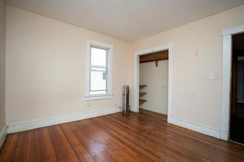 608 Dickinson St, Springfield, MA 01108 photo 26