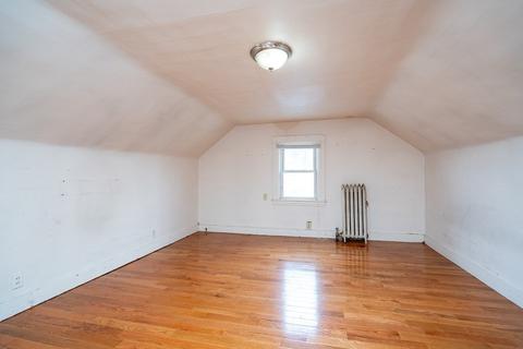 608 Dickinson St, Springfield, MA 01108 photo 10