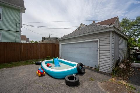 608 Dickinson St, Springfield, MA 01108 photo 33