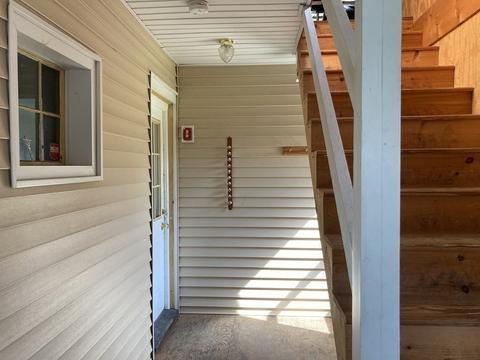 27 Grant St, Chicopee, MA 01013 photo 16