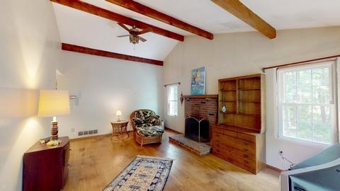 32 Laurel Ln, Raynham, MA 02767 photo 4