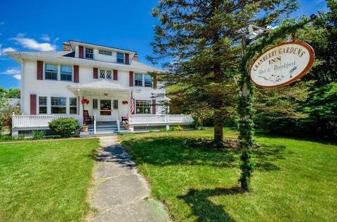 105 High St, Wareham, MA 02571 photo 2