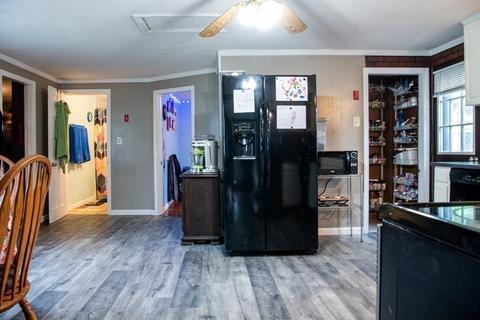 23 Mount Vernon Rd, Chicopee, MA 01013 photo 9