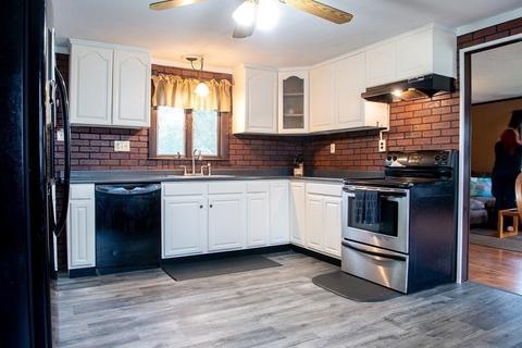 23 Mount Vernon Rd, Chicopee, MA 01013 photo 7
