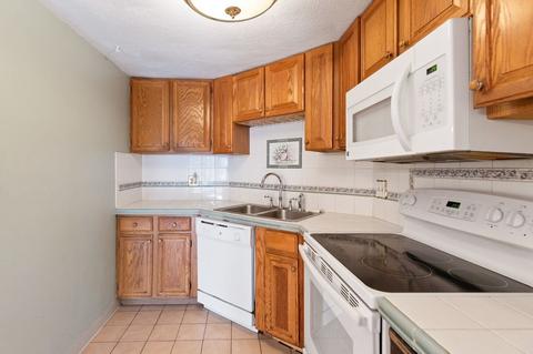 205 Ferry St #409, Everett, MA 02149 photo 12