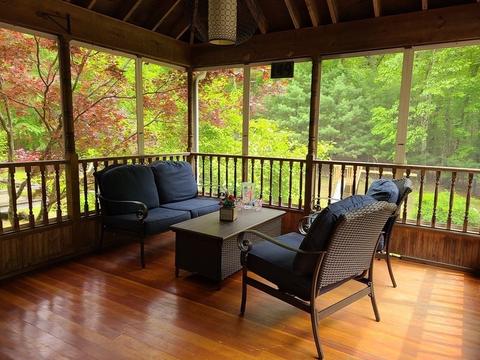 149 Chestnut St, Upton, MA 01568 photo 1
