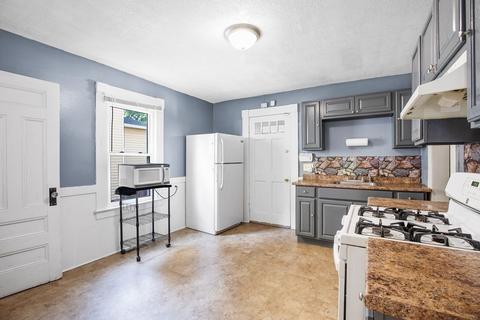37 Lafayette St, Springfield, MA 01109 photo 22