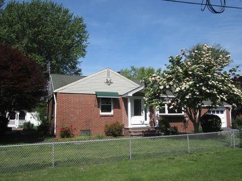 190 Delaney Ave, Chicopee, MA 01013 photo 1