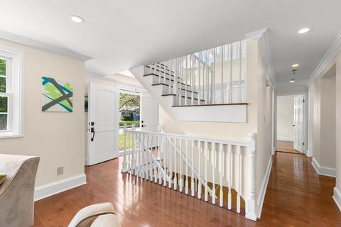 27 Marcus Rd, Sharon, MA 02067 photo 2