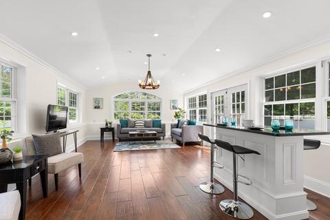 27 Marcus Rd, Sharon, MA 02067 photo 8