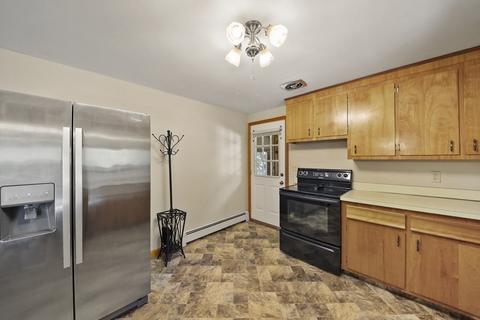 38 Pinebrook Ln, Holden, MA 01522 photo 8