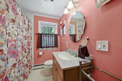 38 Pinebrook Ln, Holden, MA 01522 photo 10