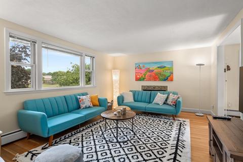 62 Enslin Rd, Needham, MA 02492 photo 5
