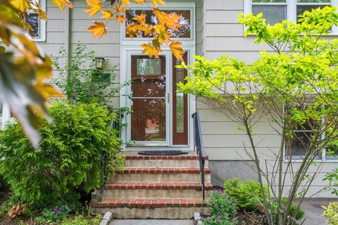 62 Enslin Rd, Needham, MA 02492 photo 2