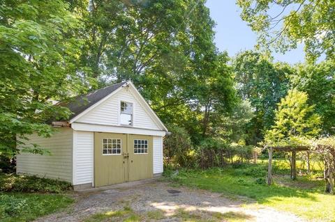 149 Leavitt St, Hingham, MA 02043 photo 32