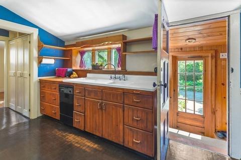 149 Leavitt St, Hingham, MA 02043 photo 6