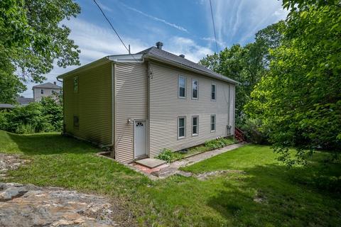 2 Maxwell Ct, Worcester, MA 01607 photo 4