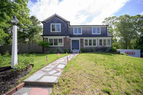 20 Crump Rd, Bourne, MA 02532 photo 1