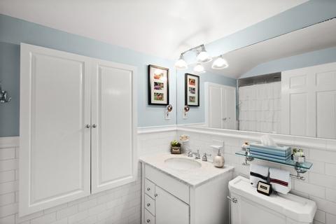 15 Lewis St, Needham, MA 02492 photo 21