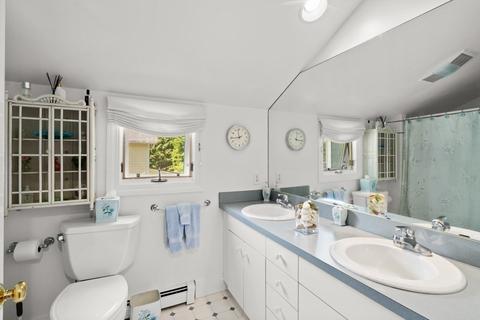 15 Lewis St, Needham, MA 02492 photo 18