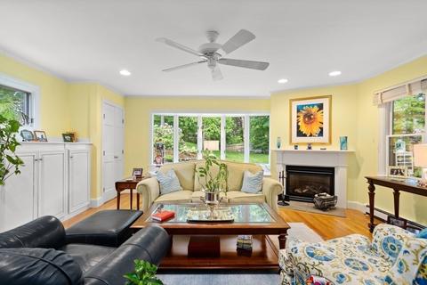 15 Lewis St, Needham, MA 02492 photo 7