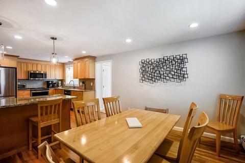 93 Mackintosh Ave, Needham, MA 02492 photo 10