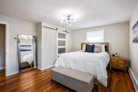 93 Mackintosh Ave, Needham, MA 02492 photo 18