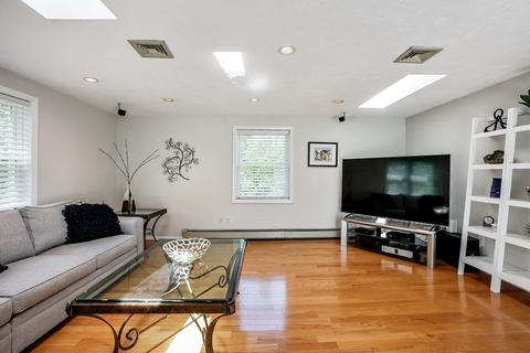 93 Mackintosh Ave, Needham, MA 02492 photo 13