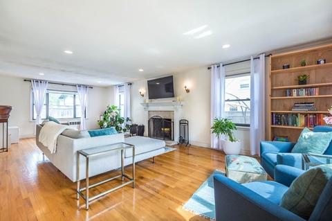 2 Gerald Rd, Stoneham, MA 02180 photo 5