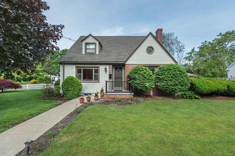 2 Gerald Rd, Stoneham, MA 02180 photo 34