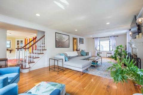2 Gerald Rd, Stoneham, MA 02180 photo 4