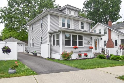 90 Jenness St, Springfield, MA 01104 photo 1