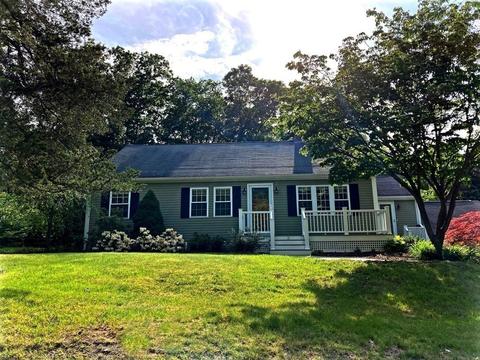 8 Meadow Rd, Sharon, MA 02067 photo 3