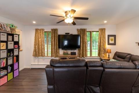 26 Page Ave, Ashburnham, MA 01430 photo 12