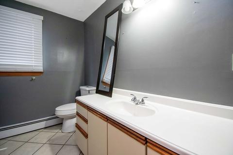 62 Bither St, Springfield, MA 01118 photo 16