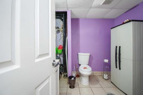 62 Bither St, Springfield, MA 01118 photo 23